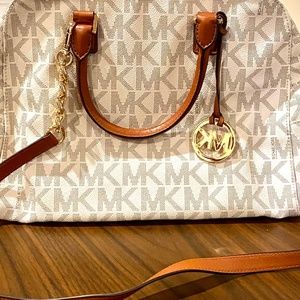 Michael Kors bag